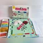 1985 Parker Brothers Monopoly